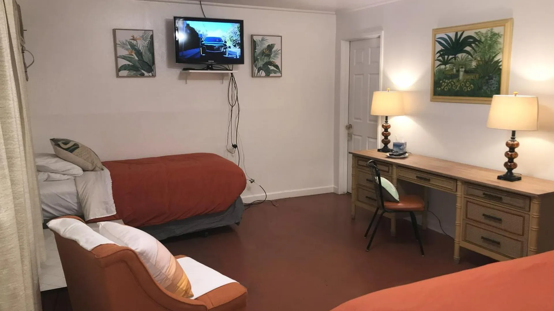 Aloha Hotel Palm Springs